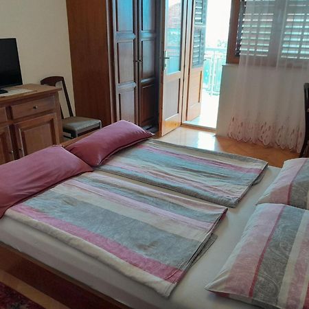 Apartments Adelheid In Biograd, Close To The Beach 比奥格勒·纳·莫鲁 外观 照片