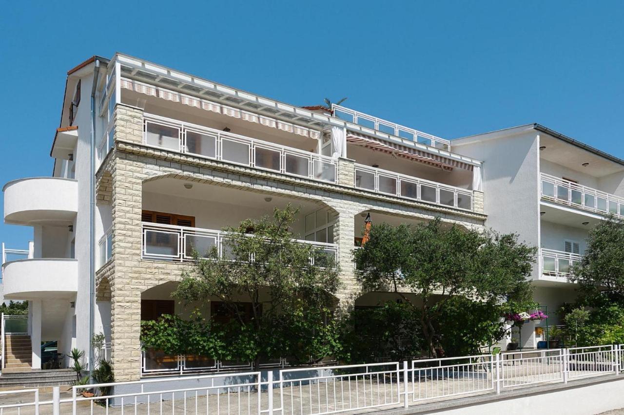 Apartments Adelheid In Biograd, Close To The Beach 比奥格勒·纳·莫鲁 外观 照片